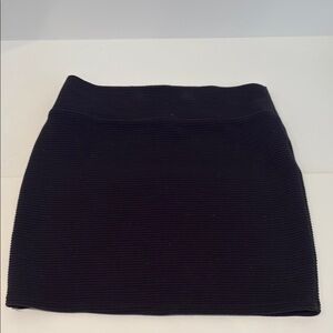 Elegant Black Ribbed Skirt